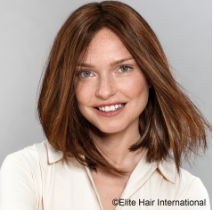 Portrait femme perruque instinct, brune, cheveux synthètiques, elite hair international