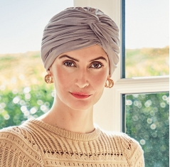 bonnet joyo bambou, bonnet plissé, bonnet avec une torsade sur le dessus, bonnet chimio, coco