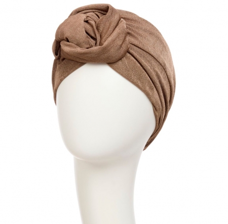 Bonnet Viva ultra-doux, spécialement conçu pour offrir confort et élégance aux femmes en traitement, terra