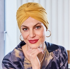 bonnet joyo bambou, bonnet plissé, bonnet avec une torsade sur le dessus, bonnet chimio, paille