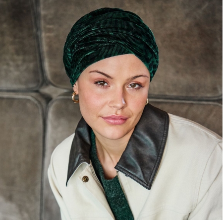 Bonnet Viva ultra-doux, spécialement conçu pour offrir confort et élégance aux femmes en traitement, mayfair