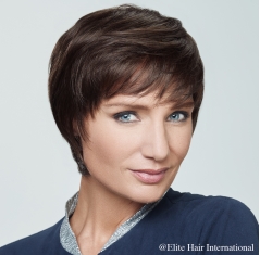 Portrait femme perruque emotion en brune, cheveux de synthèse, Elite Hair International