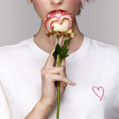 Le kit bien-être fait son grand retour sous forme de pochons bio, éco & réutilisable Le kit bien-être fait son grand retour sous forme de pochons bio, éco & réutilisable