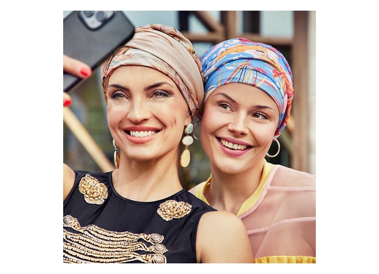 Elite Hair International : Distributeur exclusif France des turbans Christine Headwear®